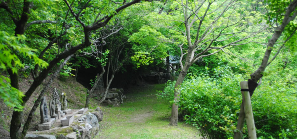 のみやま観音の蚤の市「観音市」