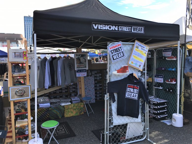Vision Street Wearさま。「稲妻フェスティバル」出店で、イベントテントをご利用いただきました。