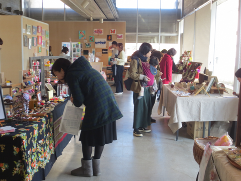 ARTPLAZA アートマーケット
