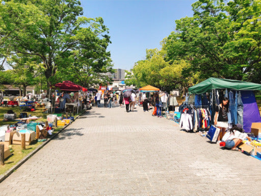 うち庭でマルシェ