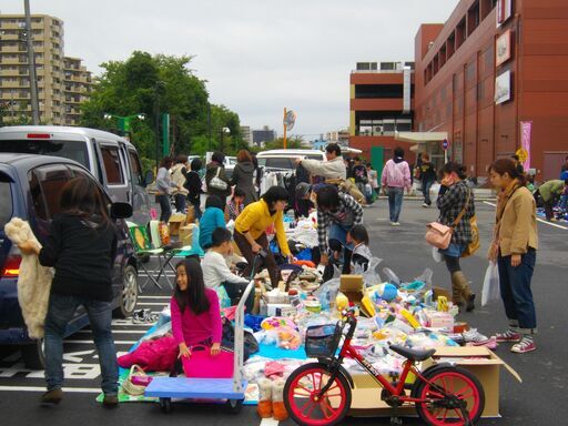 ララガーデン川口 フリーマーケット