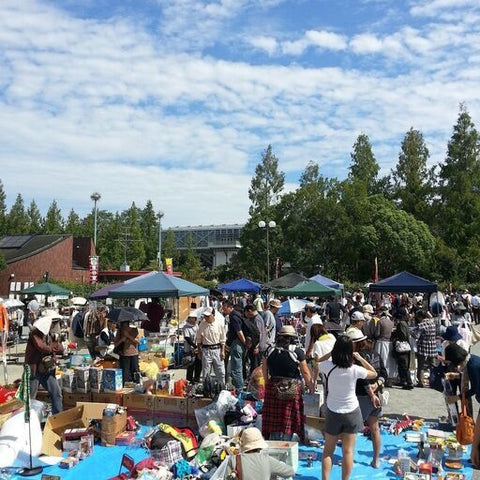 花博つるみ緑地 フリーマーケット